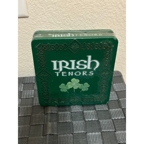 NEW Irish Tenors CD's 3 Disks 30 Songs Total Music Green Metal Case 2007 SEALED - Picture 8 of 8
